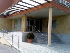 Construcciones La Serna 3 Residencia BALLESOL